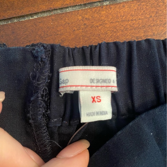 Navy blue gap skirt size XS - Picture 3 of 5